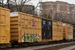 631653